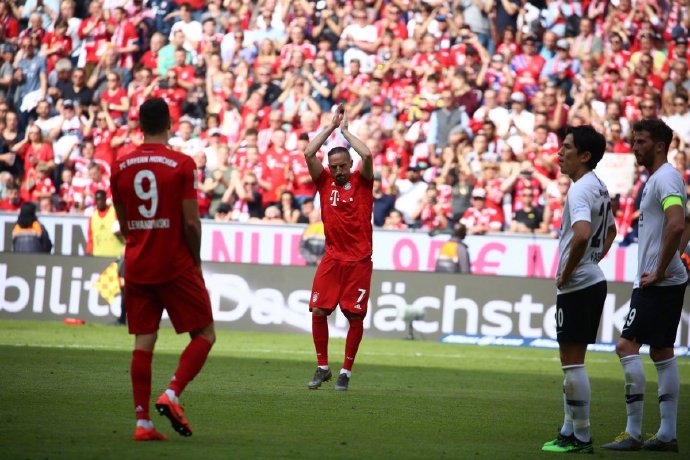 十年之约罗贝里组合完美谢幕,两翼齐飞罗贝里图片