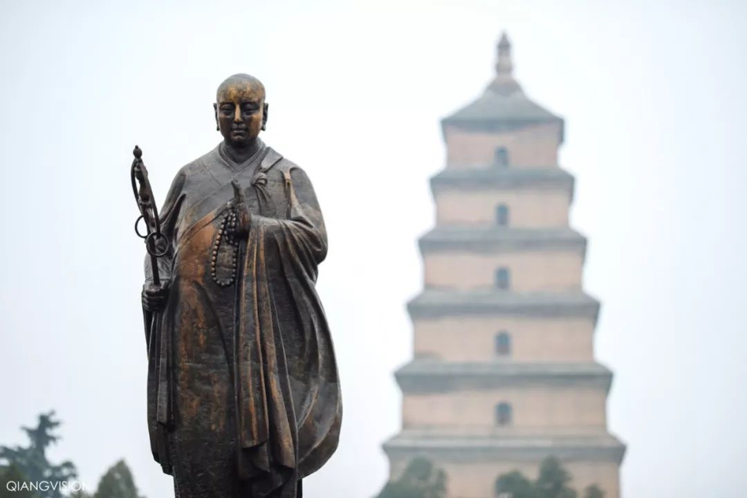 汉服一日游西安攻略,西安大唐不夜城汉服