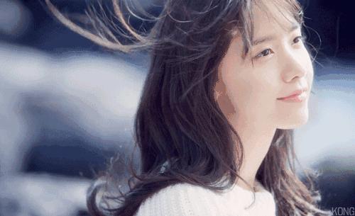 今年最火的10种显白发色谁染谁美,今年最火的3种显白发色