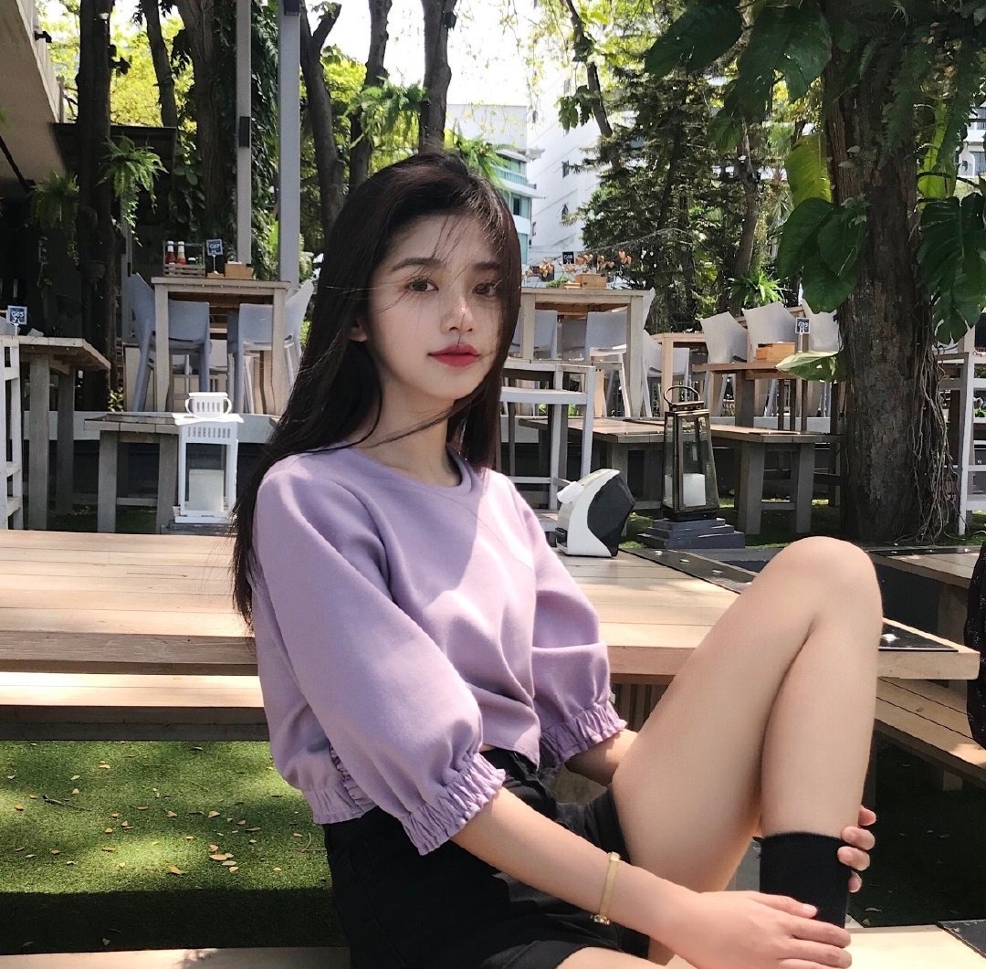 倪妮红裙子同款穿搭,倪妮同款复古黑裙穿搭