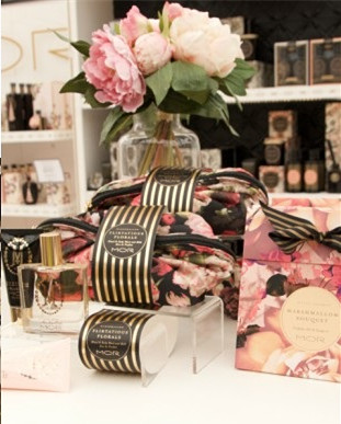 茱莉蔻玫瑰香,茱莉蔻有哪些精油产品