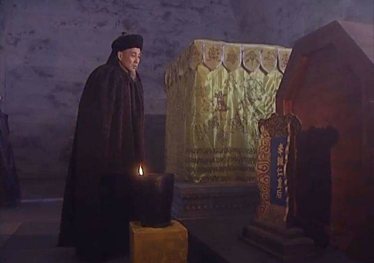 赫舍里氏是康熙的皇后吗,康熙惠宜德荣妃