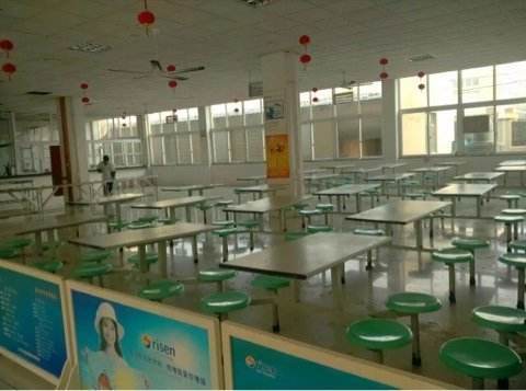 常州武进区有没有包吃包住的厂,常州包吃包住的企业