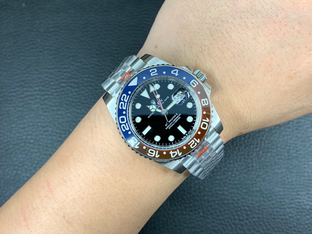 外媒伪装身份混入我国地下工厂，得知技术被我国掌握大发雷霆