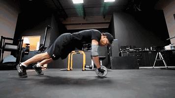 腹肌轮能不能练出腹肌,腹肌轮真的能练出腹肌吗