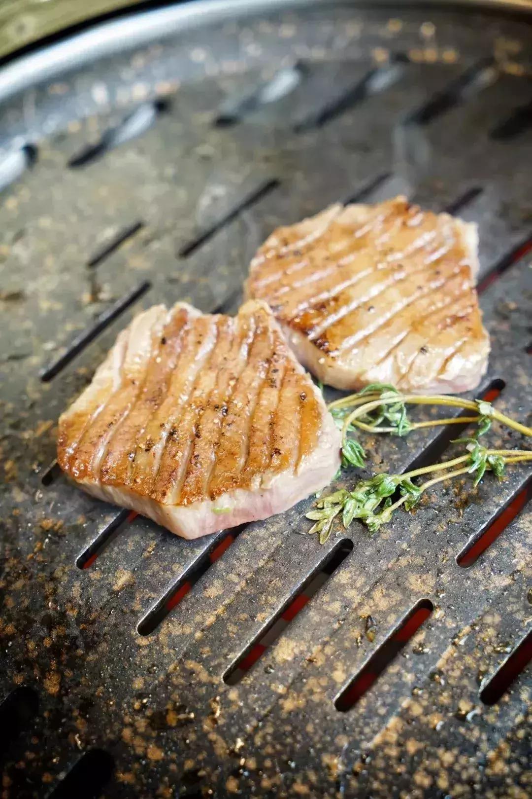 低温熟成牛肉简介,低温熟成牛肉