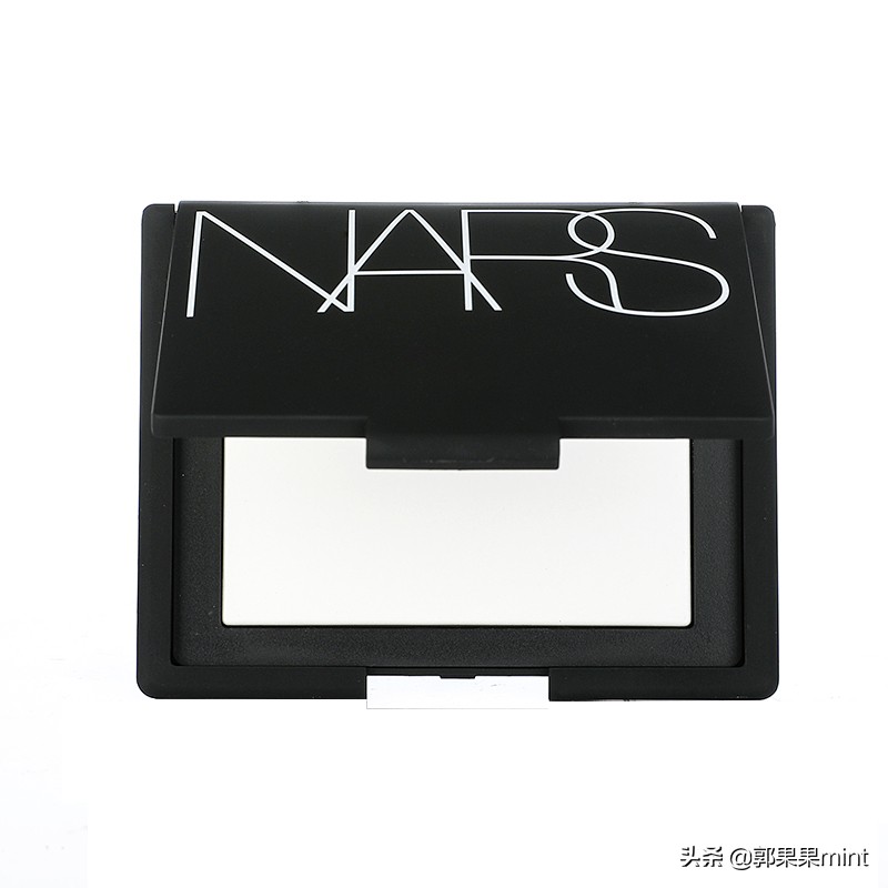 夏天出汗多不容易脱妆的粉饼平价,夏天控油控汗粉饼