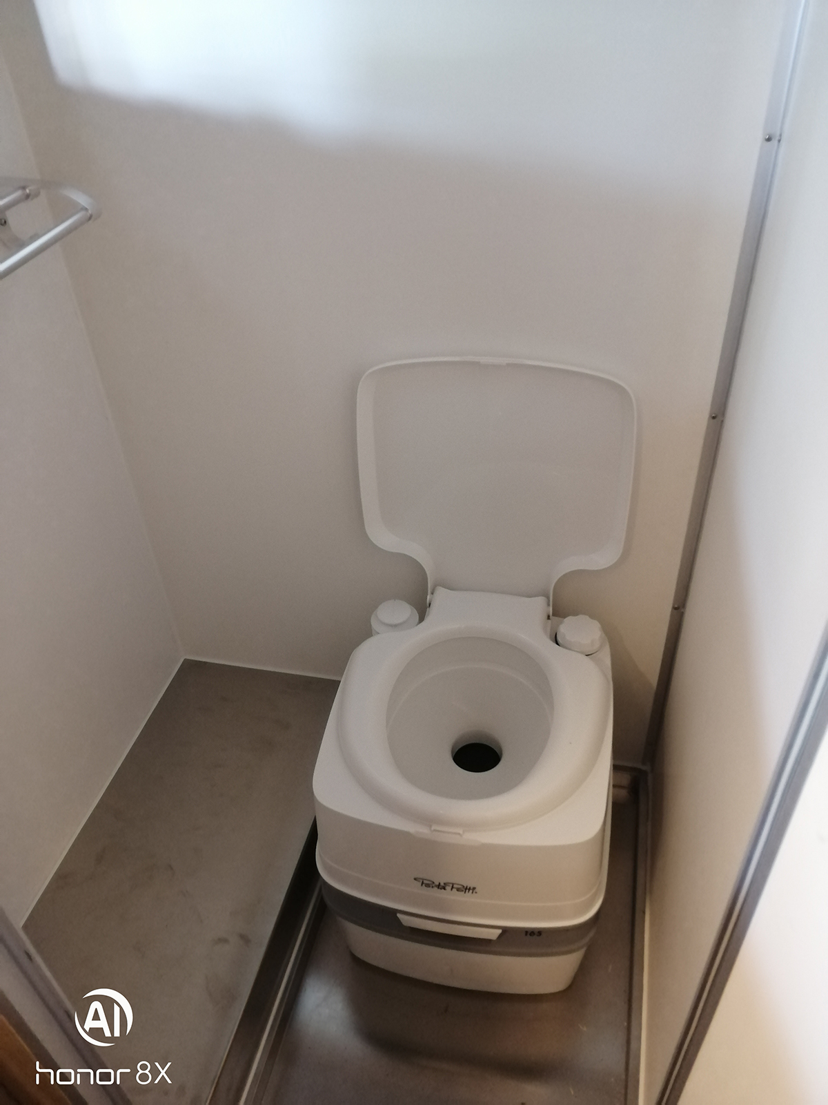 北汽勇士四驱三把锁房车,北汽勇士房车视频大全