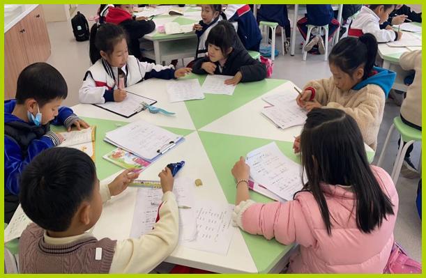 我们的校园3年级1班,我们的校园三年级下册