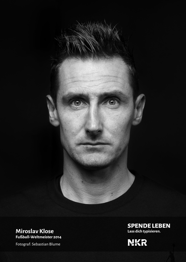 13年的拜仁壁纸,拜仁miasabmia壁纸