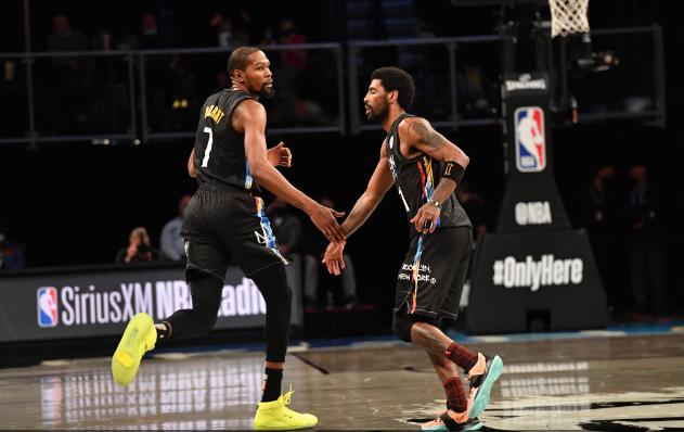 10记三分刷新队史纪录,10记三分