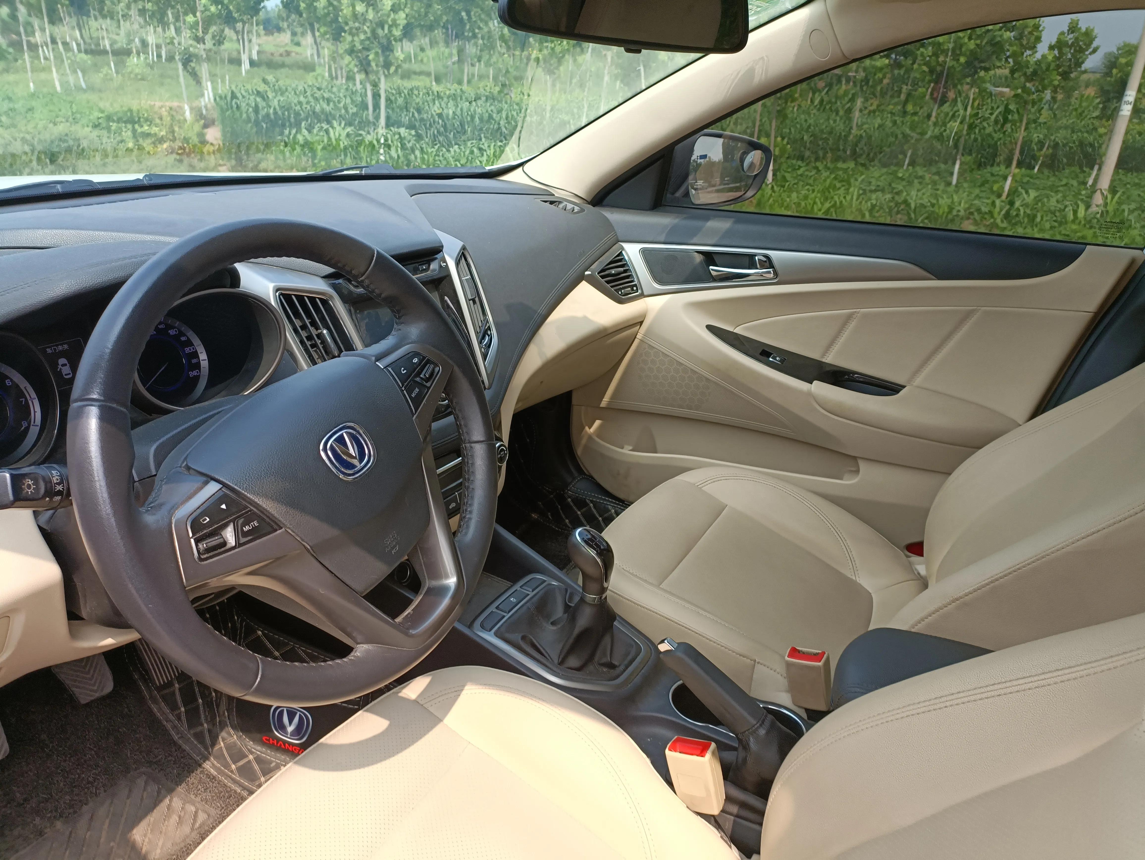 表显油耗6.8是多少油,表显油耗7.5实际10个油