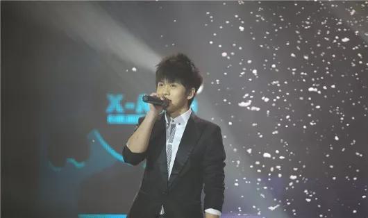 陈翔现身,为什么说陈翔和李炜是2010快男