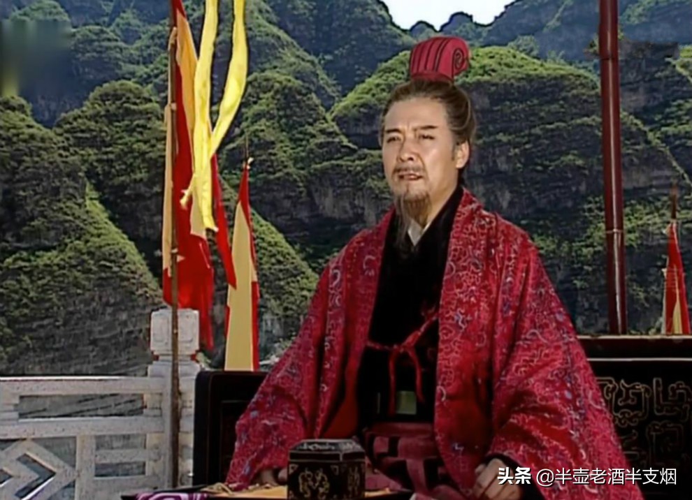 关羽投降曹操立功,关羽投降曹操真实历史