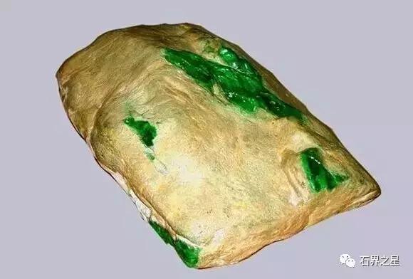 捡到这些石头不要扔,在海边捡到这些石头千万不要丢