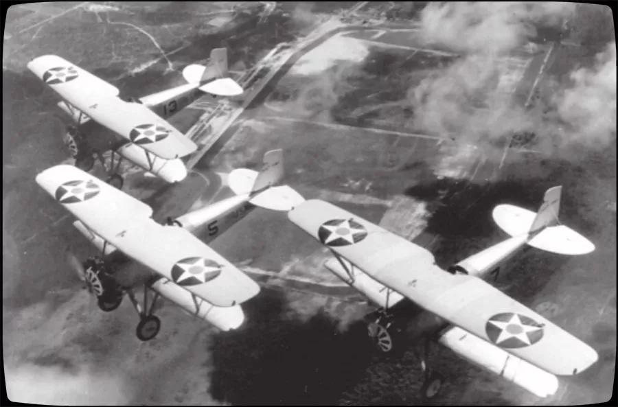 细数那些早期进入美国海军飞机市场的主要制造商，波音不是第一