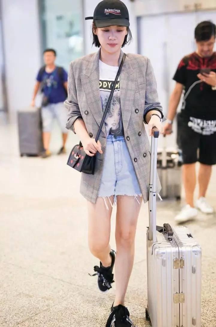 19年流行的秋装穿搭,秋装新款时尚穿搭好看又划算哦