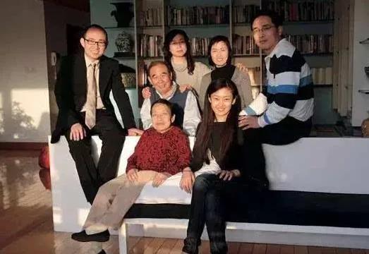 黑石收购潘石屹成功了吗,潘石屹张欣和黑石的交易被叫停