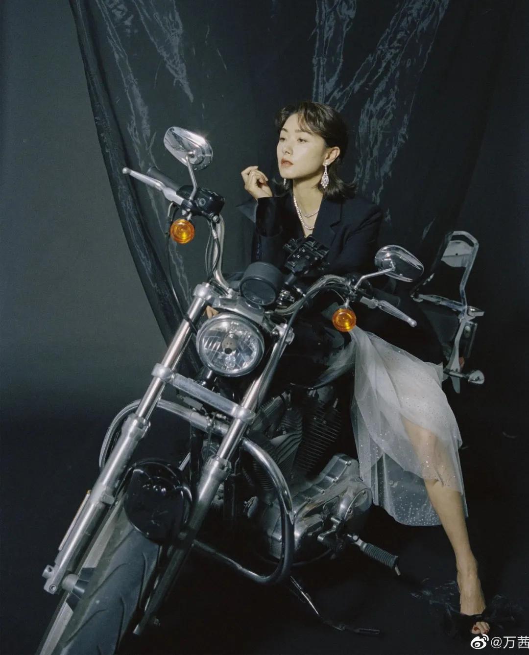 乘风破浪的姐姐组合第三次淘汰,乘风破浪的姐姐没上台之前的视频