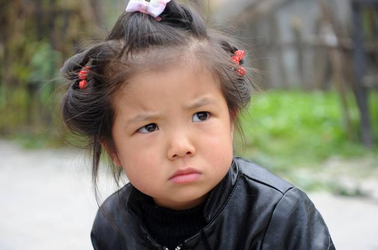 孩子喜欢夹腿、摩擦*体下**,除了些行为,家长还要注意以下几点