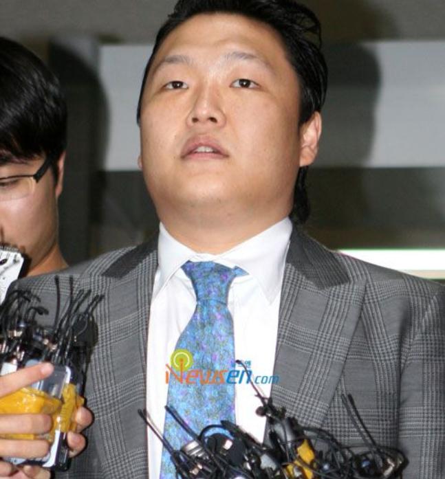 凭《江南style》爆红,如今销声匿迹,鸟叔是资本的牺牲品吗?