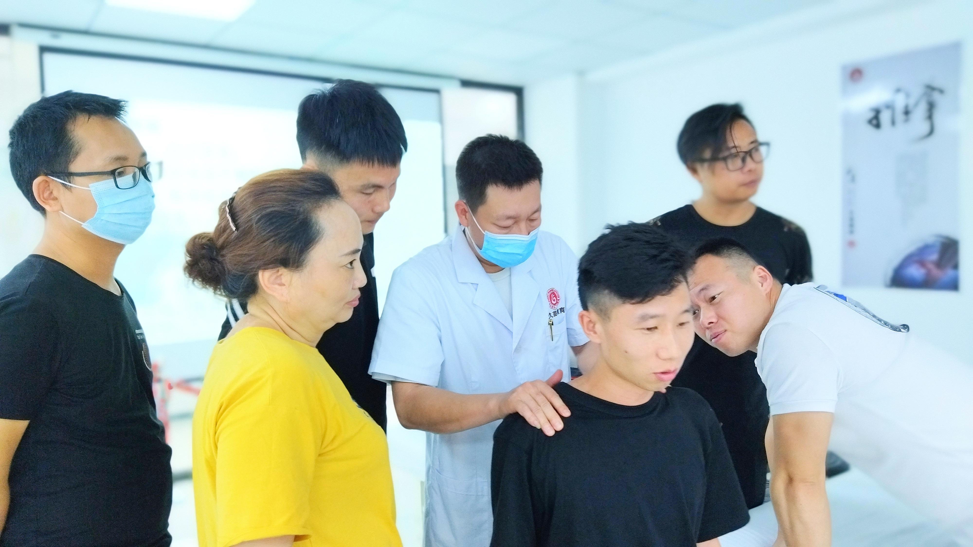 中国膏药未来发展前景,做膏药属于哪个行业