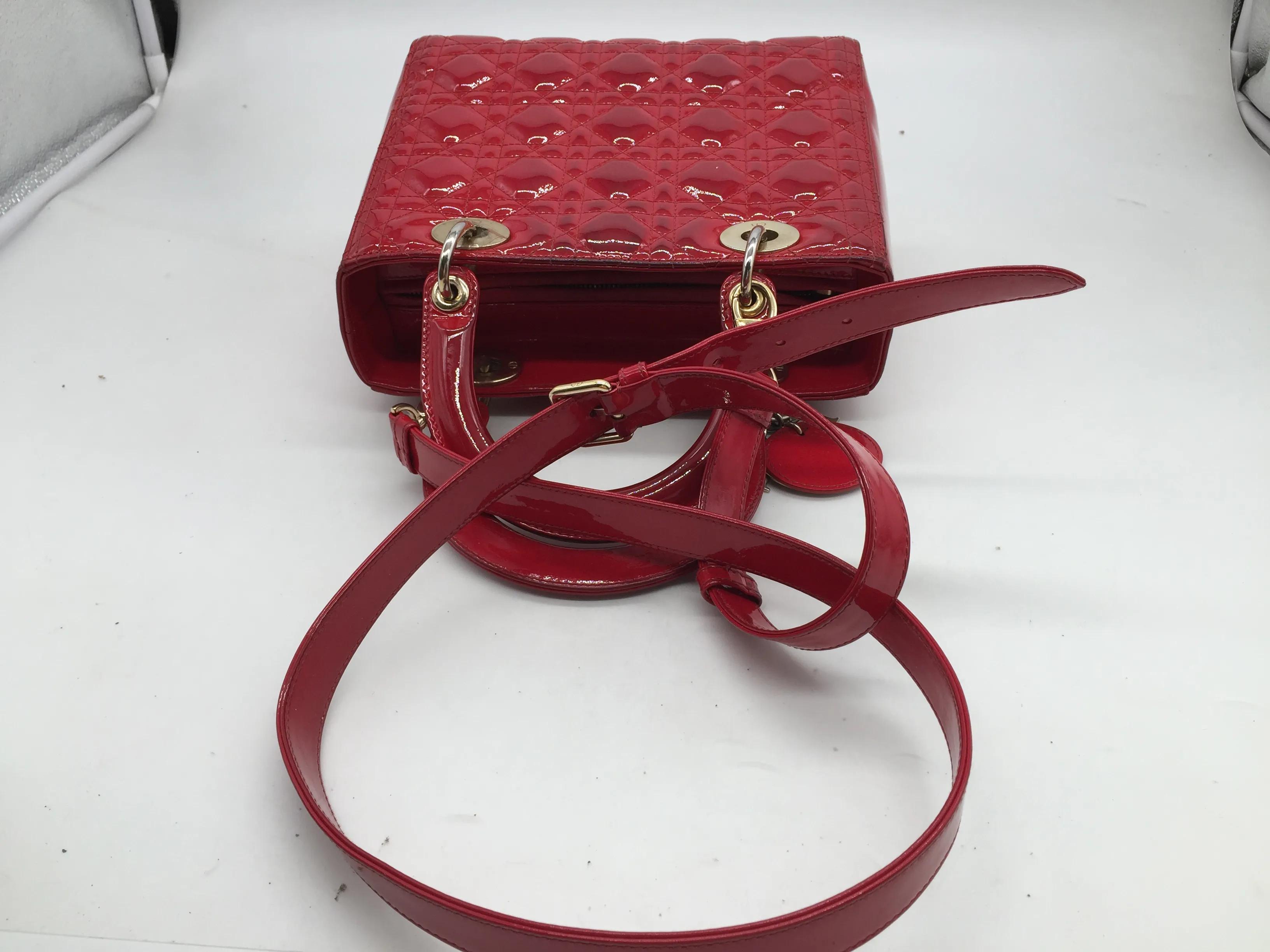 漆皮变色如何修复,白漆皮染色处理