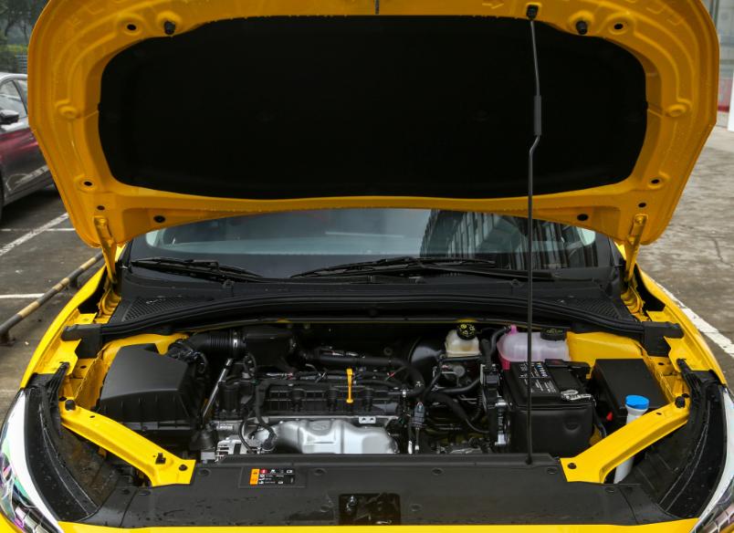 10万元买车预算颜值党就看这4款,买车没头绪15万元家轿首选这几款