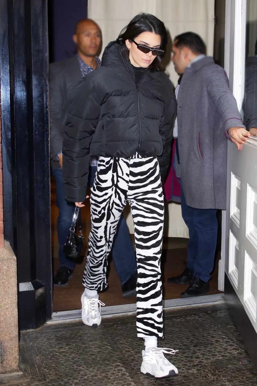 什么类型外套适合不太冷冬天穿,适合冬季穿的外套有哪几款