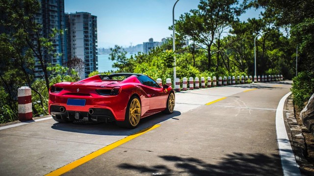 法拉利最详细介绍,法拉利详细介绍敞篷车