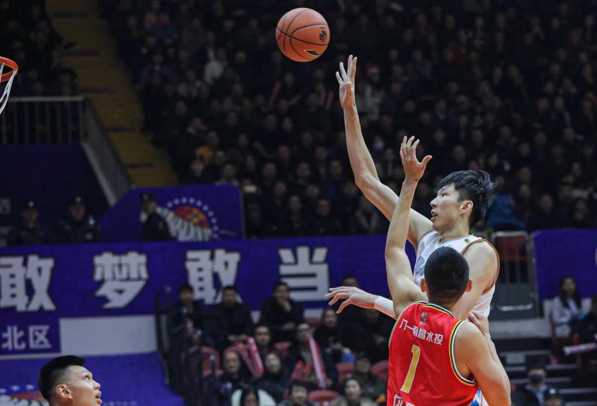 连续2次输给同城对手，四连败的北控今晚挑战*疆新**