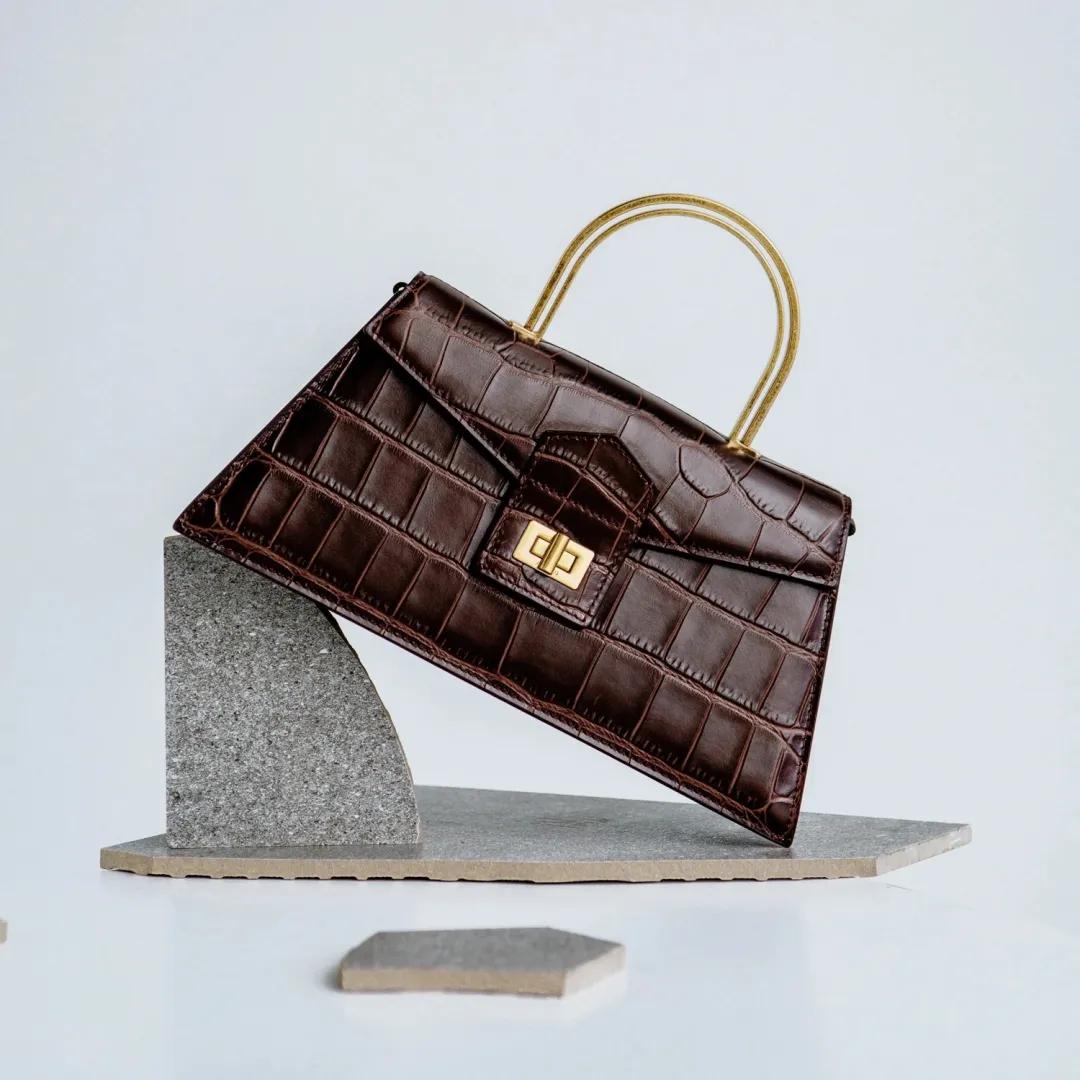 推荐几款小众又好看的包包,最值得入手的几款小众包包