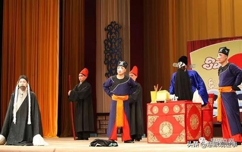 谈歌小说《秦琼卖马》中的涉及的三部戏剧