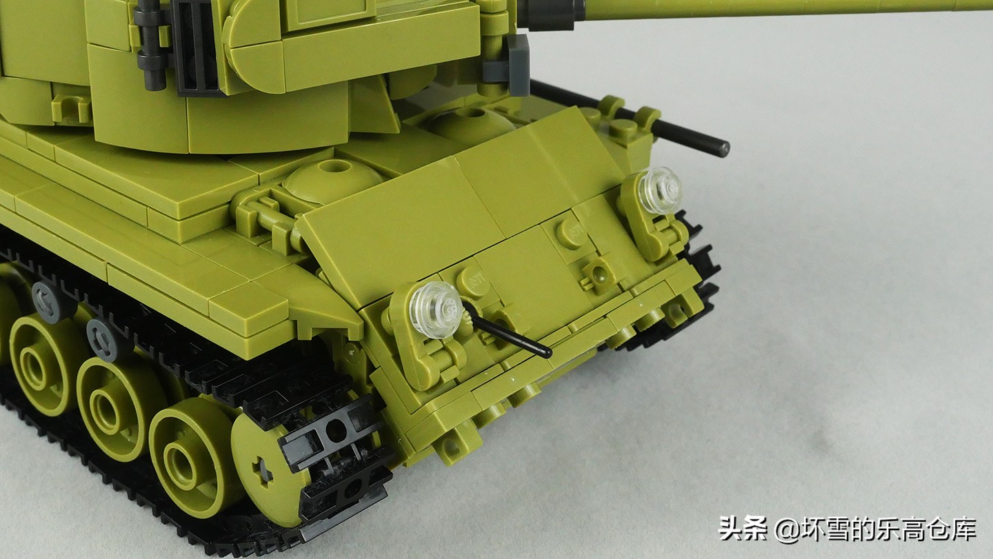 射豹勇士：小鲁班积木M26潘兴二合一套件评测