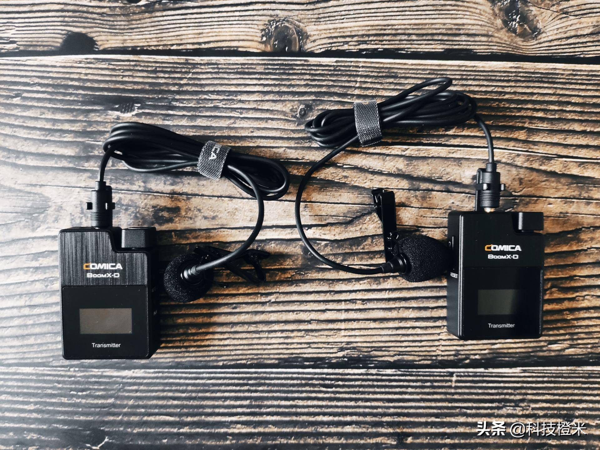 科唛comicawm300无线麦克风一拖二,科唛无线麦克风教程