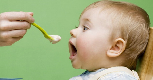 两周岁小孩不吃饭不喝奶怎么办,两岁宝宝不爱吃饭不长身体怎么办