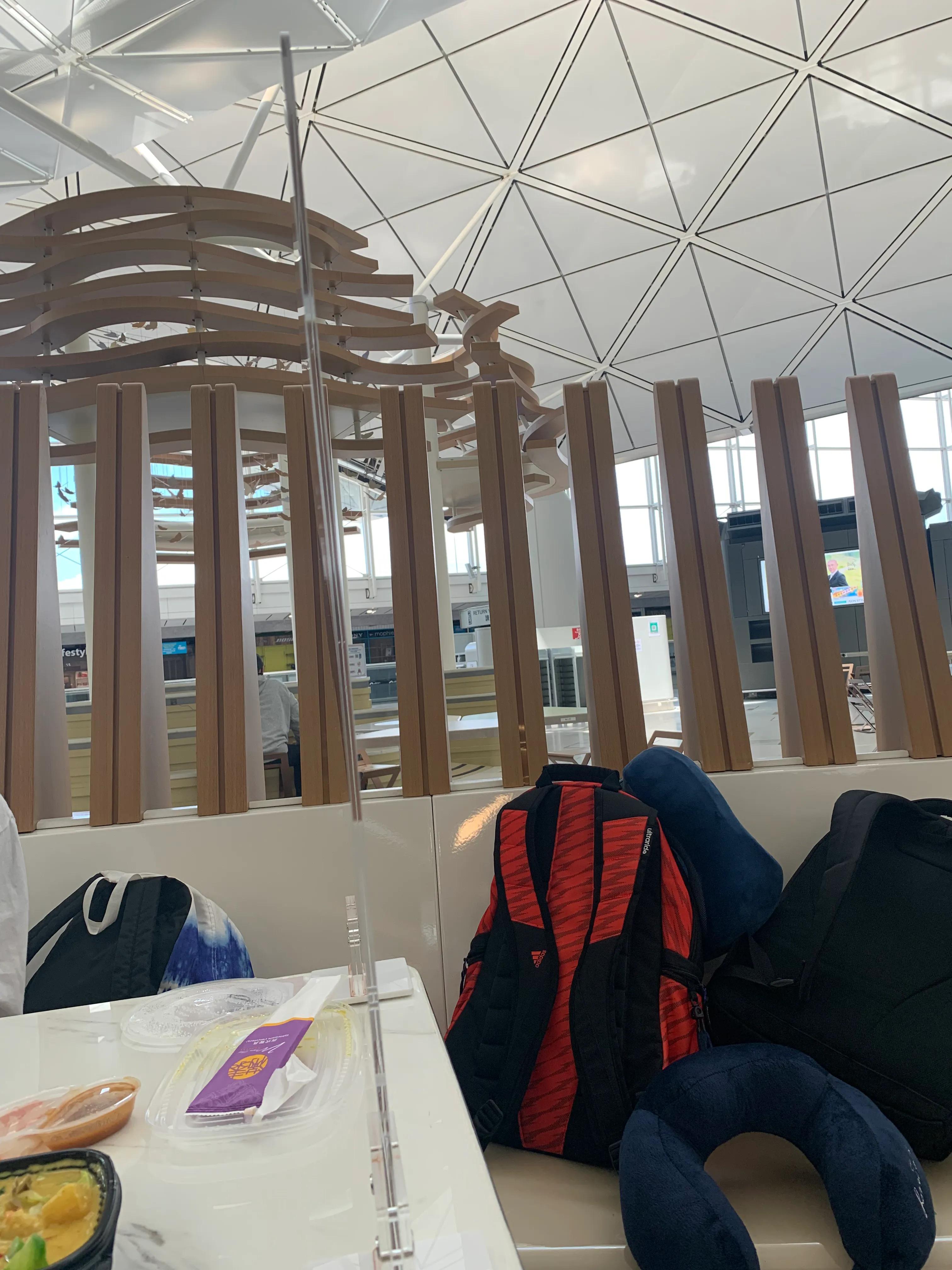 20210907香港飞加拿大实录