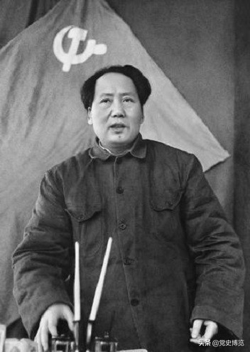 毛*东泽**定名并向全*党**推荐的“干部必读”教材