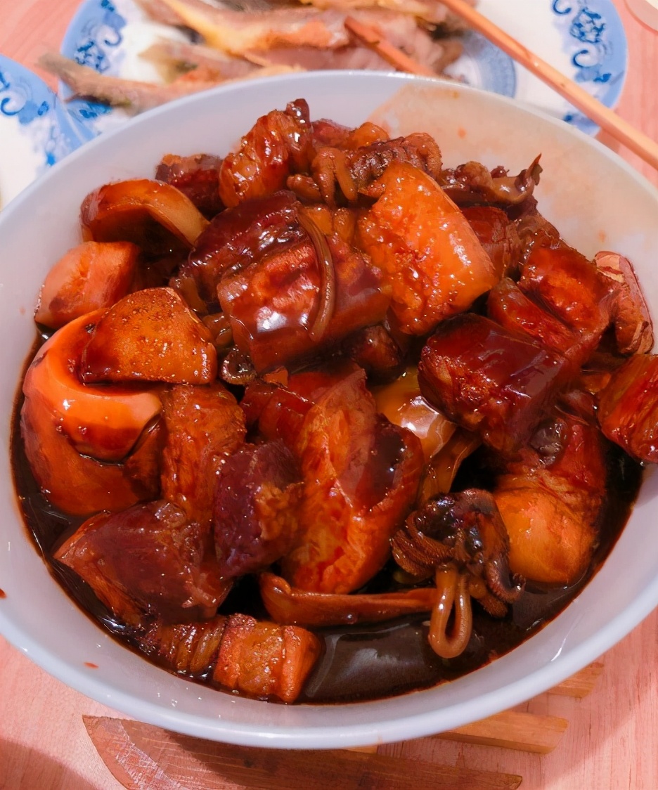 鲜嫩脆爽的北海墨鱼图片,墨鱼脆爽