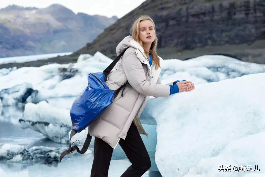 平价冲锋衣羽绒服推荐,冲锋衣羽绒服穿搭推荐