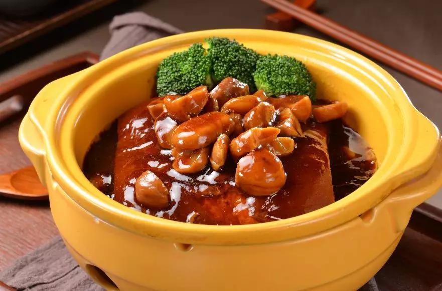 赞！支持居家就餐，足不出户，品尝高端酒店美食…