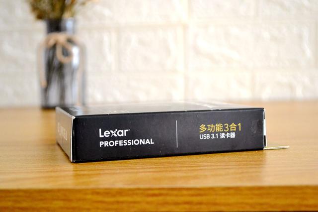 雷克沙usb3.1三合一读卡器,闪迪读卡器和雷克沙读卡器