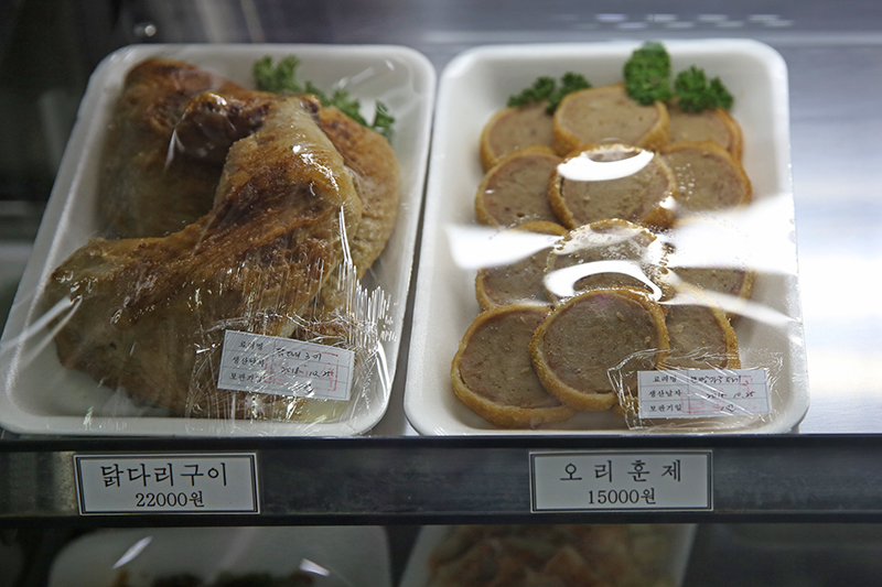 朝鲜一个月收入5000人民币,朝鲜居民平均收入每个月多少钱