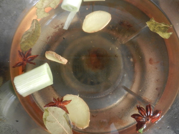 炖肉直接焯水大错特错牢记这2步,炖肉香不香全这几招