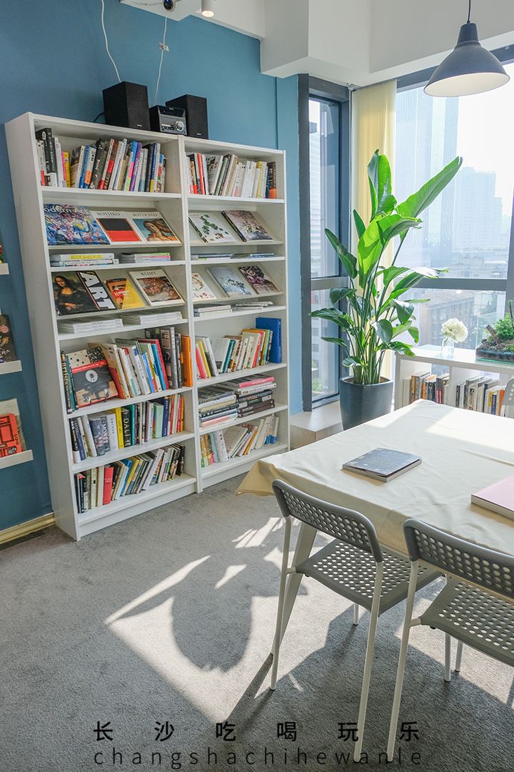 收藏！本期我们精选长沙14家宝藏书店推荐给你~