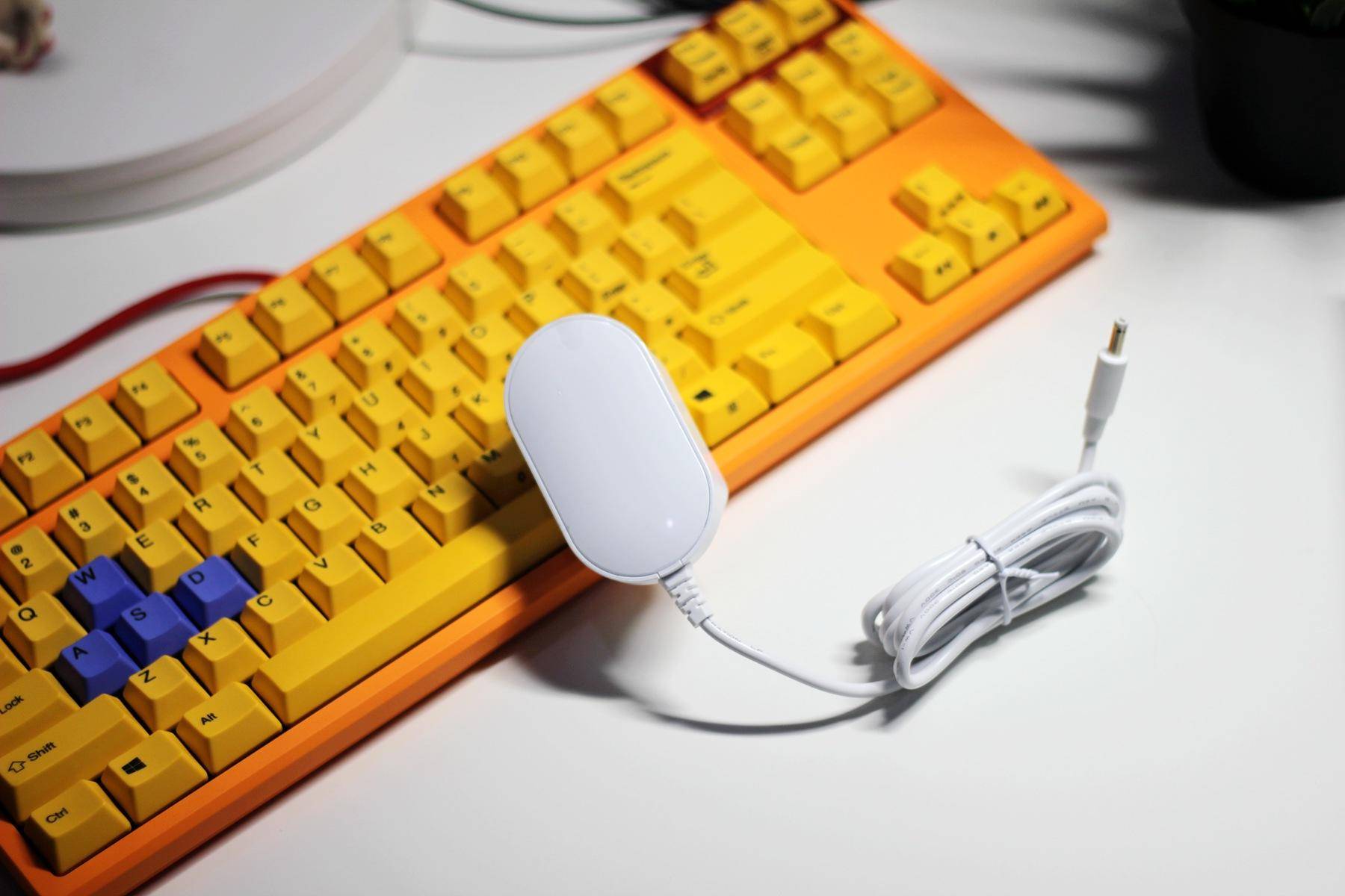 无线灯带控制亮度,彩色灯带控制