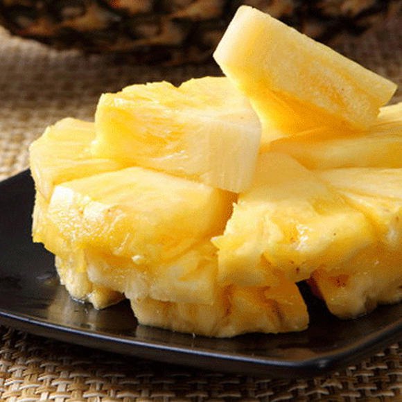 手把手教你切菠萝视频,切菠萝的神仙做法