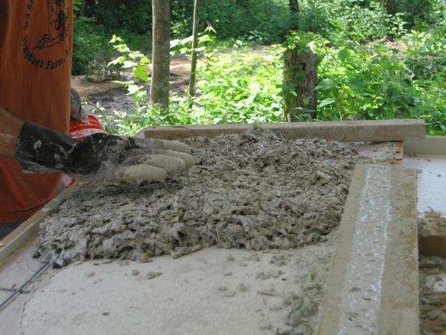 玻璃瓶厨房用什么好,家里玻璃瓶碎了该怎么处理