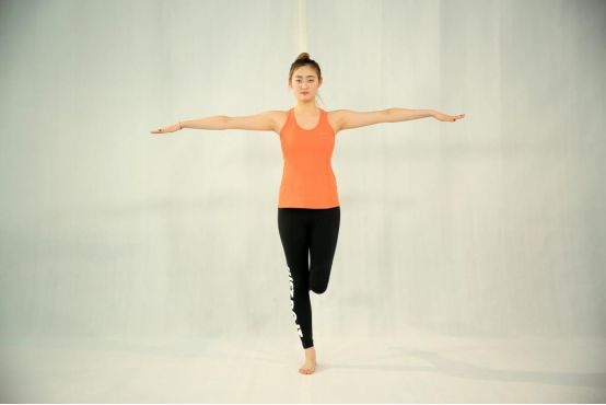 每个跑者必懂的15个知识点,崴脚跑步技巧