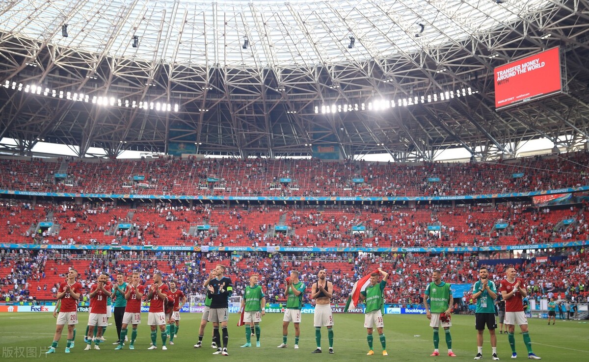 匈牙利爆冷逼平法国,魔鬼主场功不可没!欧洲杯唯一上座率100%的球场多亏了中国疫苗,匈牙利总理带头接种